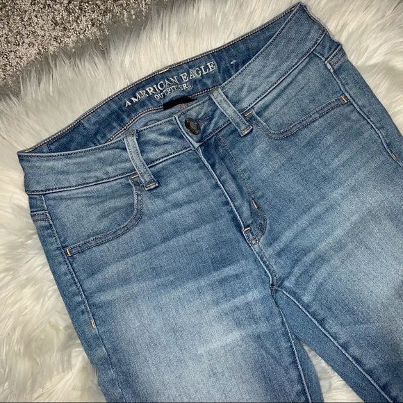 American Eagle Skinny Jeans - Picture 2 of 5